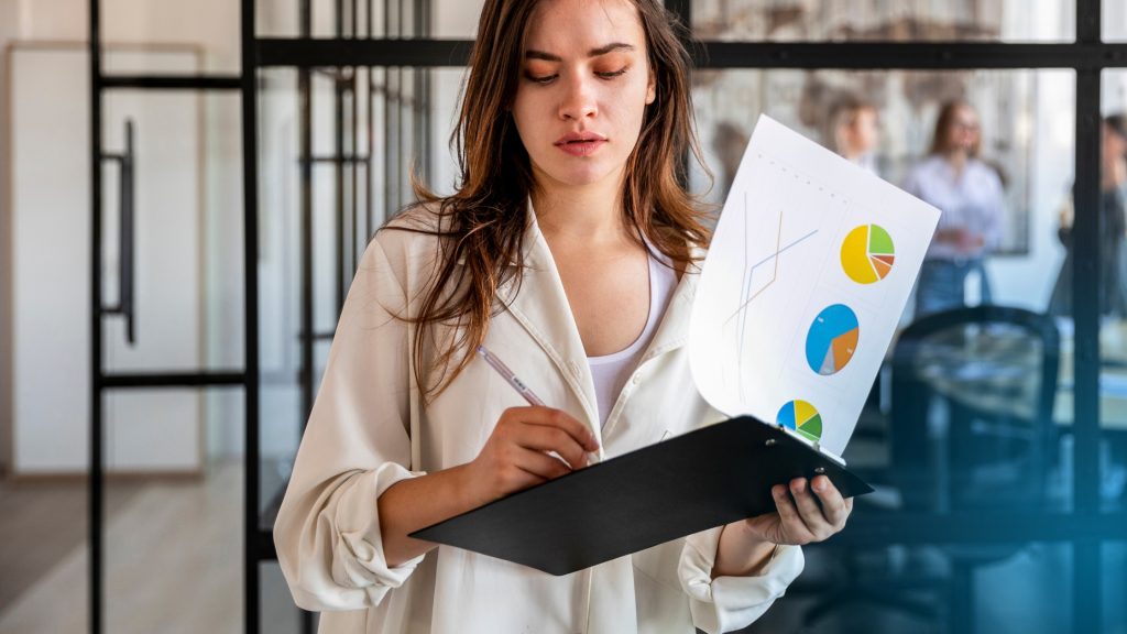 Por Que Algumas Empresas Crescem Mais Rápido? O Papel da Gestão Estratégica no Sucesso Empresarial